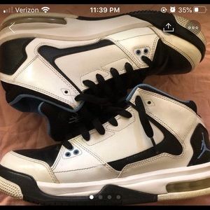 Jordan 4 flights